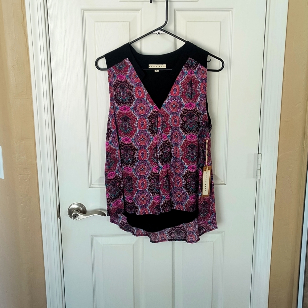 V Neck sleeveless tank